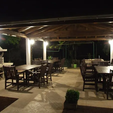 Deni Appartement
