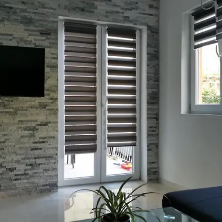 Apartment Deni *