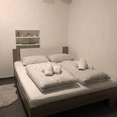 Apartment Deni Pula