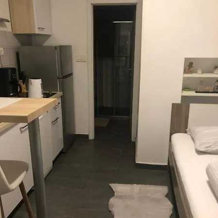 Apartment Deni *