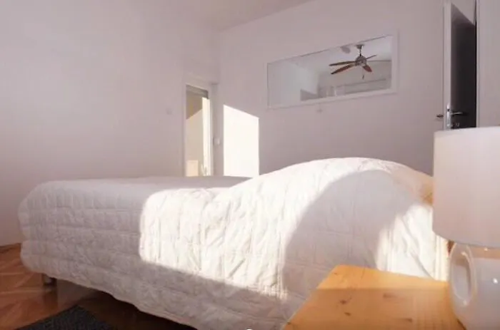 Deni Apartment